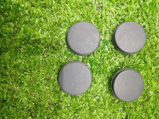 Запчасть заглушка audi 80