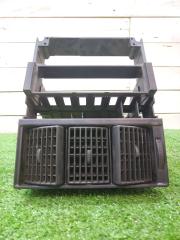 Запчасть рамка магнитофона audi 80