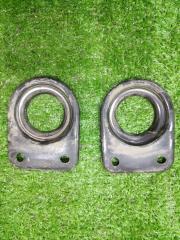 Запчасть крепление радиатора ssangyong actyon sports 2011