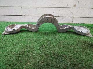 Запчасть траверса редуктора BMW 3-Series