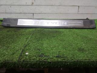 Запчасть накладка на порог правая ssangyong actyon sports