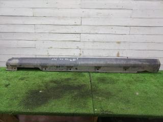 Запчасть накладка на порог правая Ford Focus 3