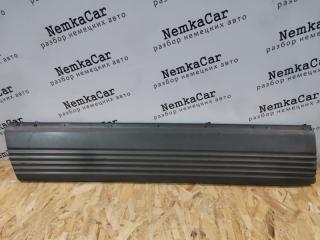 Молдинг на дверь передний левый Mercedes S-Klass 1983