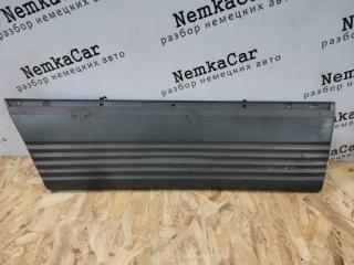 Запчасть молдинг на дверь задний правый Mercedes S-Klass 1983