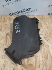 Запчасть крышка блока предохранителей AUDI A4 2009