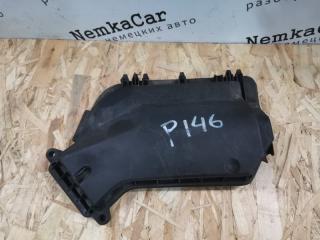 Запчасть крышка блока предохранителей AUDI A4 2010