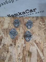 Запчасть петля замка двери BMW 3-Series 2001