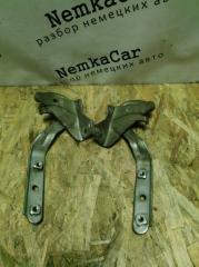 Петля капота Mercedes VIANO 2008