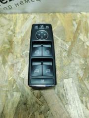 Блок управления стеклоподъемниками Mercedes C-Class W204 2010