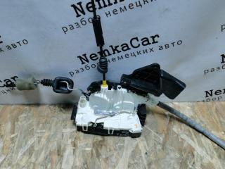 Замок двери передний правый Mercedes C-Class W204 2010