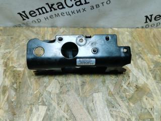 Запчасть кронштейн топливного насоса Volkswagen Tiguan 2009