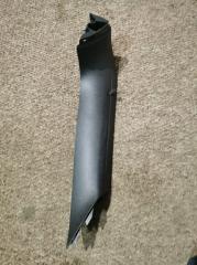 Запчасть обшивка двери багажника левая Volkswagen Tiguan 2009