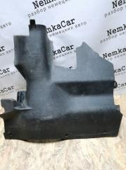 Запчасть накладка на торпедо Mercedes W201