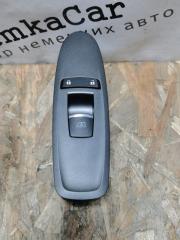Кнопка стеклоподъемника передняя правая INFINITI Q50 2016