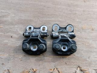 Петля двери передняя левая Mercedes W210 Рест 2000 контрактная Петля двери передняя левая Mercedes W210 Рест 2000