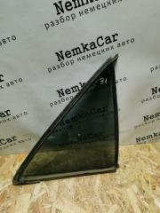 Форточка двери задняя правая Mercedes W124 1992