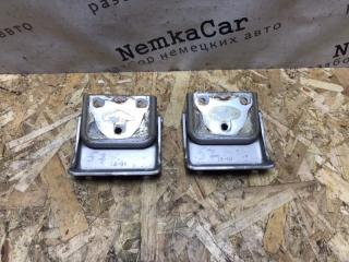 Петля двери багажника Mercedes VIANO 2004