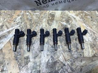 Фото запчасти топливная форсунка BMW 3-Series E90 2006 контрактная запчасть Запчасть топливная форсунка BMW 3-Series E90 2006