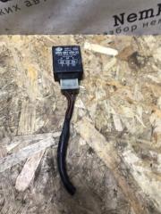 Запчасть реле стеклоочистителя Mercedes T1 1990