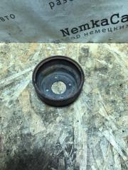 Шкив помпы Mercedes Vito 2005