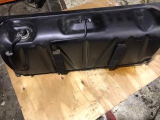 Топливный бак Mercedes w123 1983