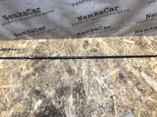 Молдинг крышки багажника Mercedes W124 1993