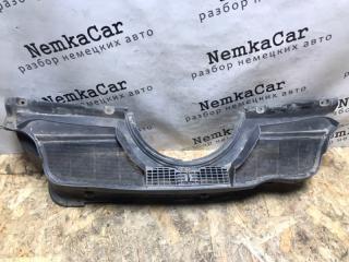 Жабо Mercedes W124 1992