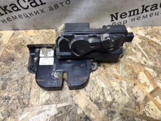 Замок двери багажника Mercedes Vito 2004