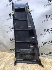 Обшивка стойки правая C-Class 2000 W203 111.955