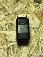 Кнопка стеклоподъемника Mercedes W124 1993