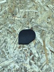 Крышка рельсы сиденья левая Mercedes w123 1983