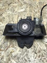 Запчасть замок багажника Mercedes C180 1996