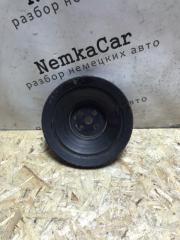 Шкив помпы Mercedes w123 1985