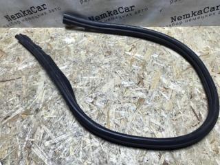 Запчасть уплотнитель моторного отсека Mercedes S-Klass 2000