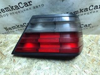Фонарь правый Mercedes W124 1993