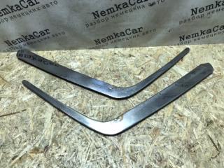 Молдинг бампера передний Mercedes W124 1993