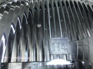 Стекло фары HELLA левое w123 1980 Седан 110.984 Стекло фары HELLA левое w123 1980 Седан 110.984