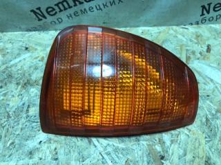 Поворотник правый w123 1980 Седан M123.920 Поворотник правый w123 1980 Седан M123.920