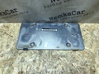 Запчасть рамка под номер задняя Mercedes W124 1995