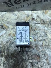 Реле перегрузки Mercedes C180 1996 W202 111.920 A2015403245 Б/У