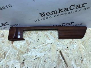 Накладка обшивки двери передняя правая Mercedes W126 1988
