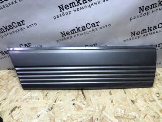 Молдинг двери задний правый Mercedes W126 1980