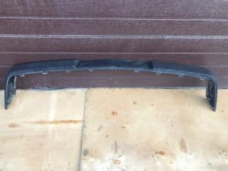 Фото запчасти накладка бампера передняя Mercedes W124 1993 Б/У запчасть Запчасть накладка бампера передняя Mercedes W124 1993