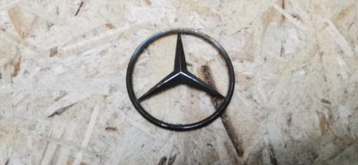 Запчасть эмблема задняя Mercedes VIANO 2004