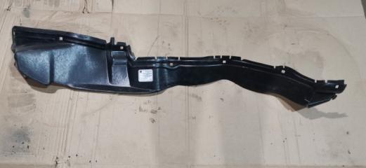 Подкрылок передний левый Mercedes W124 1993