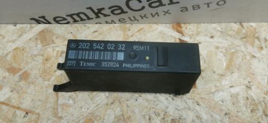 Фото запчасти блок управления светом Mercedes C180 1996 Б/У запчасть Запчасть блок управления светом Mercedes C180 1996