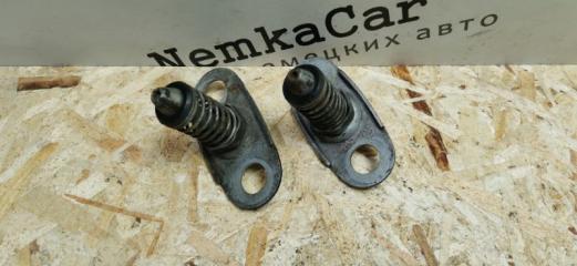 Замок капота BMW 3-Series 2001 контрактная Замок капота BMW 3-Series 2001