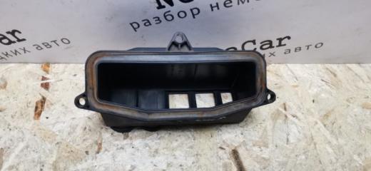 Фото запчасти корпус блока предохранителей Mercedes C180 1996 Б/У запчасть Запчасть корпус блока предохранителей Mercedes C180 1996