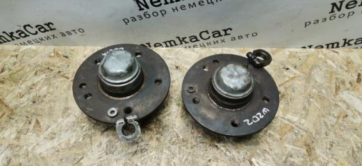 Ступица передняя Mercedes W202 1996