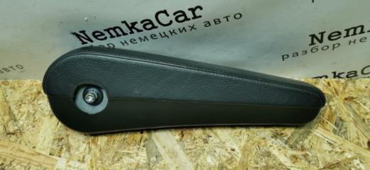 Подлокотник передний правый Mercedes VIANO 2011